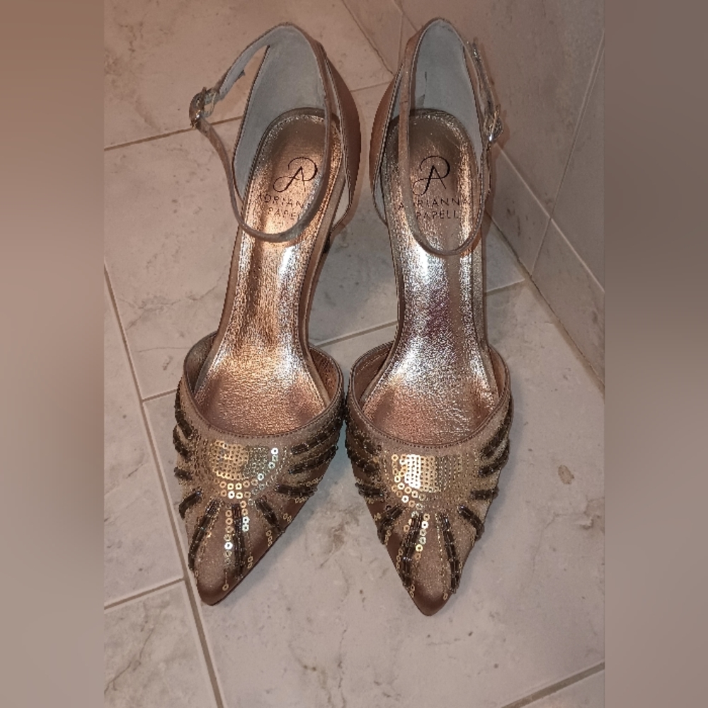 Adrianna Papell Hollis Almond Radiance Satin Sequin Heels Size 7M